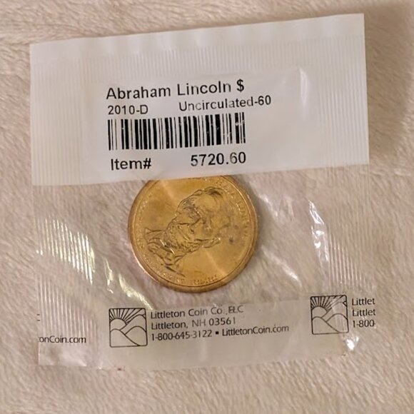2010-D UC GRADE 60 LINCOLN $1 COIN - Picture 1 of 2